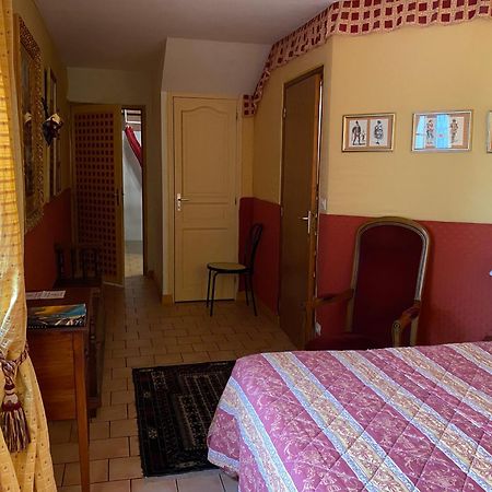 Chambres Et Table D'Hotes Du Coquerel Saint-Simeon  Exteriér fotografie